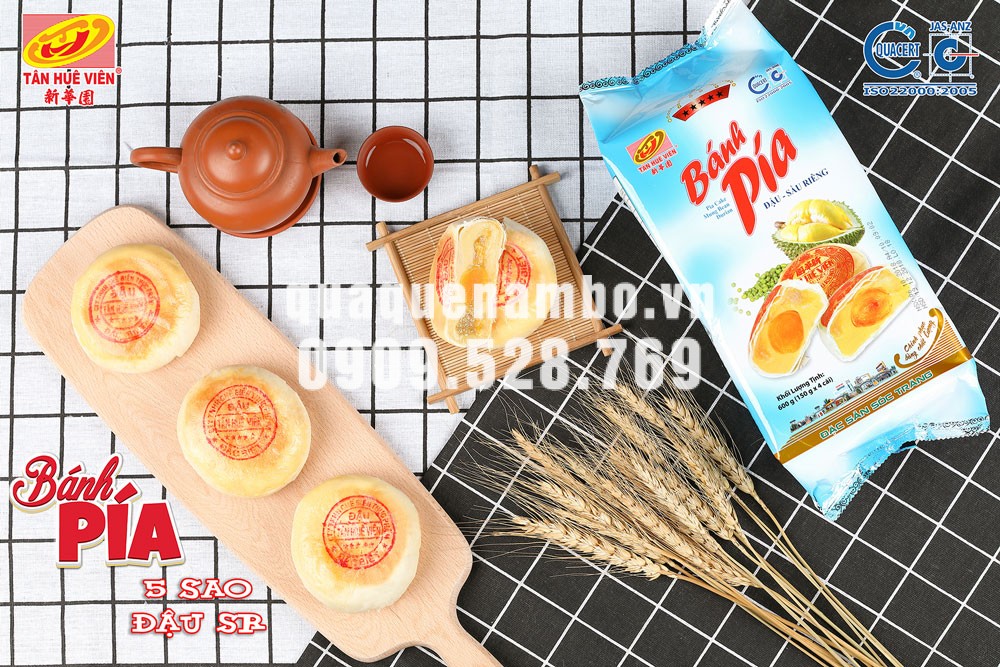 bánh pía sóc trăng lê văn sỹ