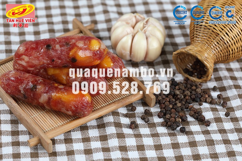 Lạp xưởng Mai Quế Lộ trứng muối 500g